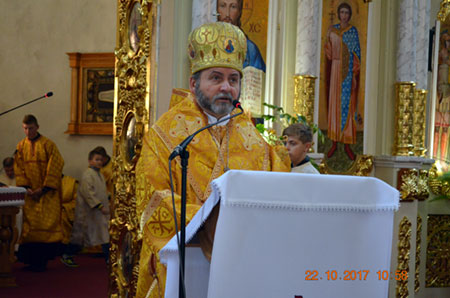 Єпарх Бучацький очолив Архиєрейську Божественну Літургію в Катедральному Соборі