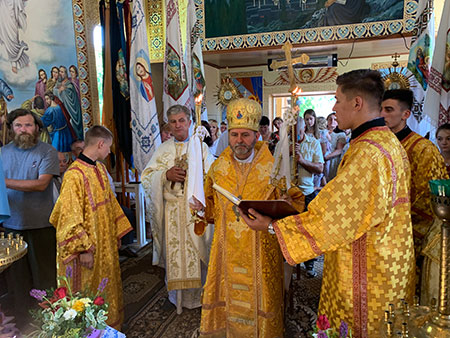 Освячення Престолу в селі Глушка Заліщицького деканату