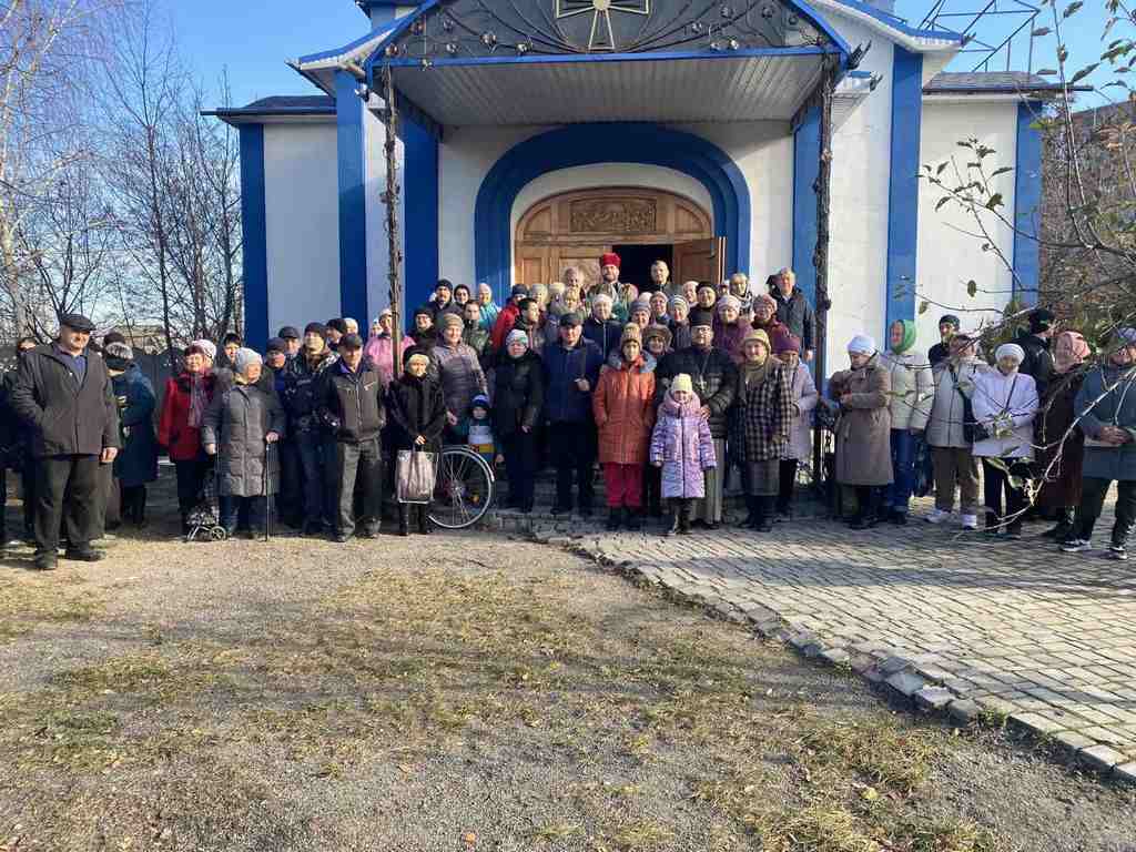 Духовні місії на сході України
