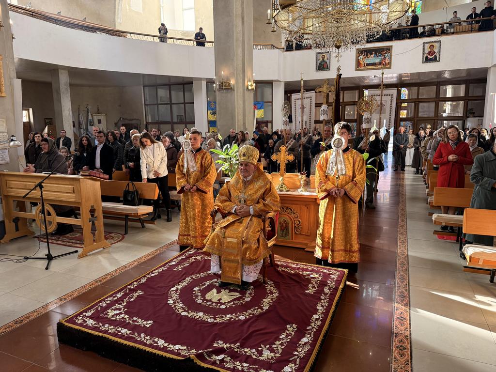 Архиєрейська Божественна Літургія в день великомученика Димитрія