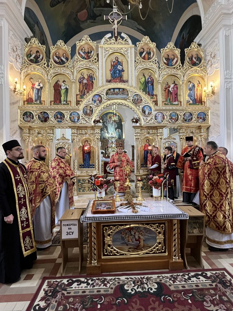 Заупокійна Божественна Літургія за полеглих воїнів Копичинецької громади