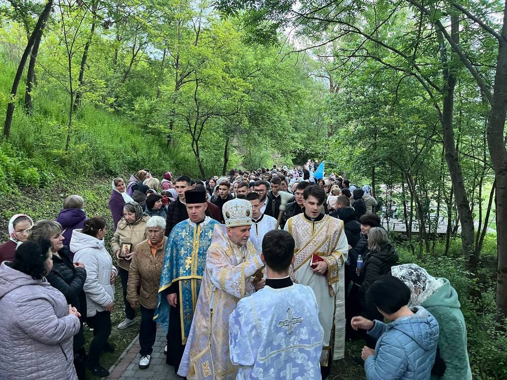 Проща спільноти «Матері в молитві»