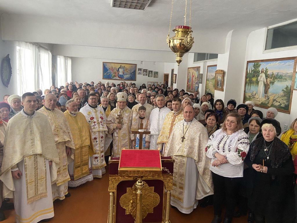 З'ЇЗД РЕВНИТЕЛІВ ТА ЧЛЕНІВ  АПОСТОЛЬСТВА МОЛИТВИ БУЧАЦЬКОЇ ЄПАРХІЇ УГКЦ