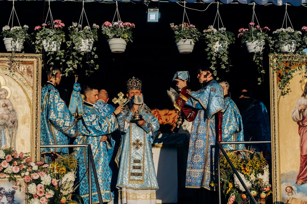 Єпархіальна проща до Савелівки