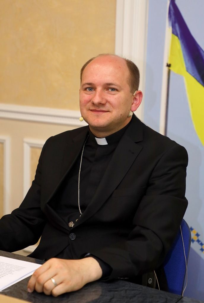 Отець Іван Андрухів захистив дисертацію про богословську спадщину блаженного священномученика Григорія Хомишина