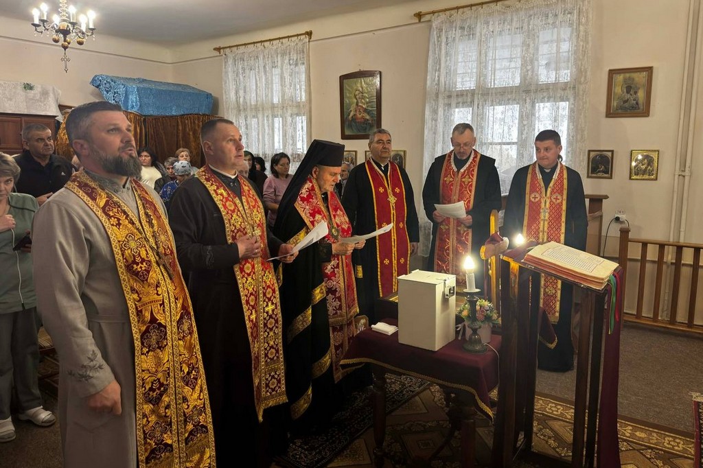 У центральній міській лікарні Чорткова відбувся міжконфесійний Молебень до святого Володимира