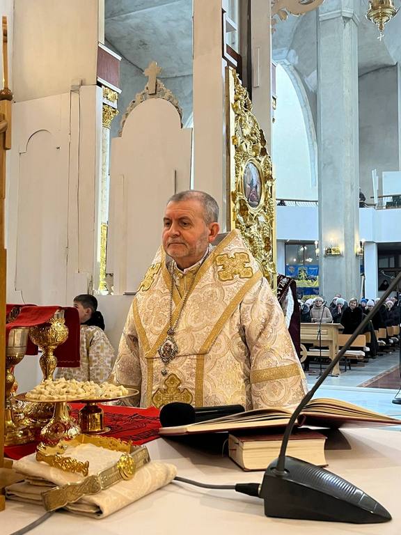 Архиєрейська Божественна Літургія в неділю перед Богоявленням